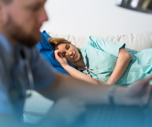 Coren-DF aprova parecer sobre condições de descanso para profissionais de Enfermagem